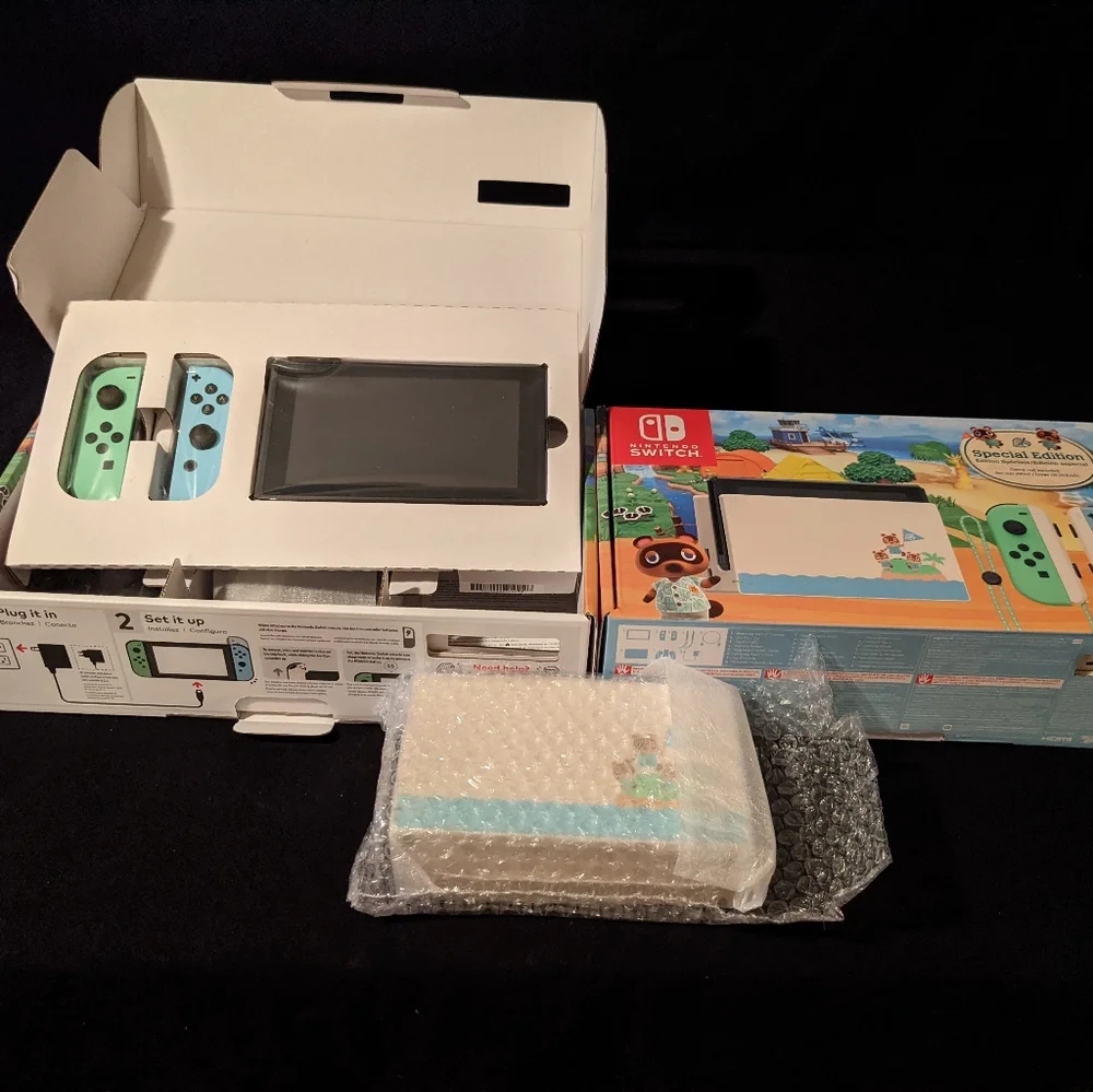 NINTENDO SWITCH ANIMAL CROSSING NEW HORIZONS SPECIAL EDITION CONSOLE (BR…